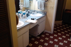 Bathroom  remodel in Tampa, FL - before  remodeling
